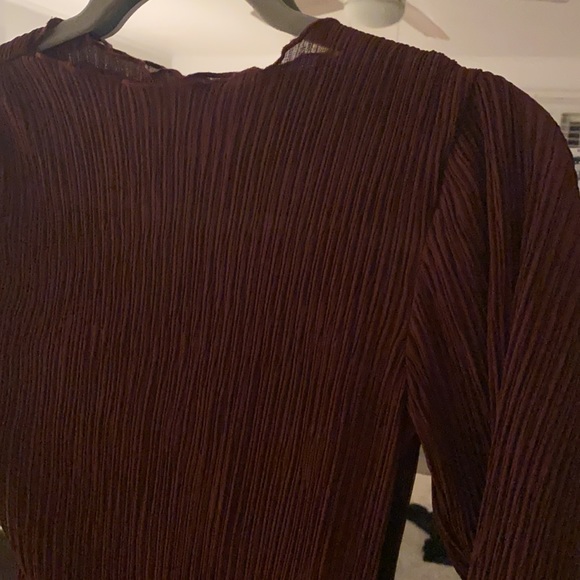 Never worn chic asos brown scrunched material mini dress with slip - Picture 5 of 5